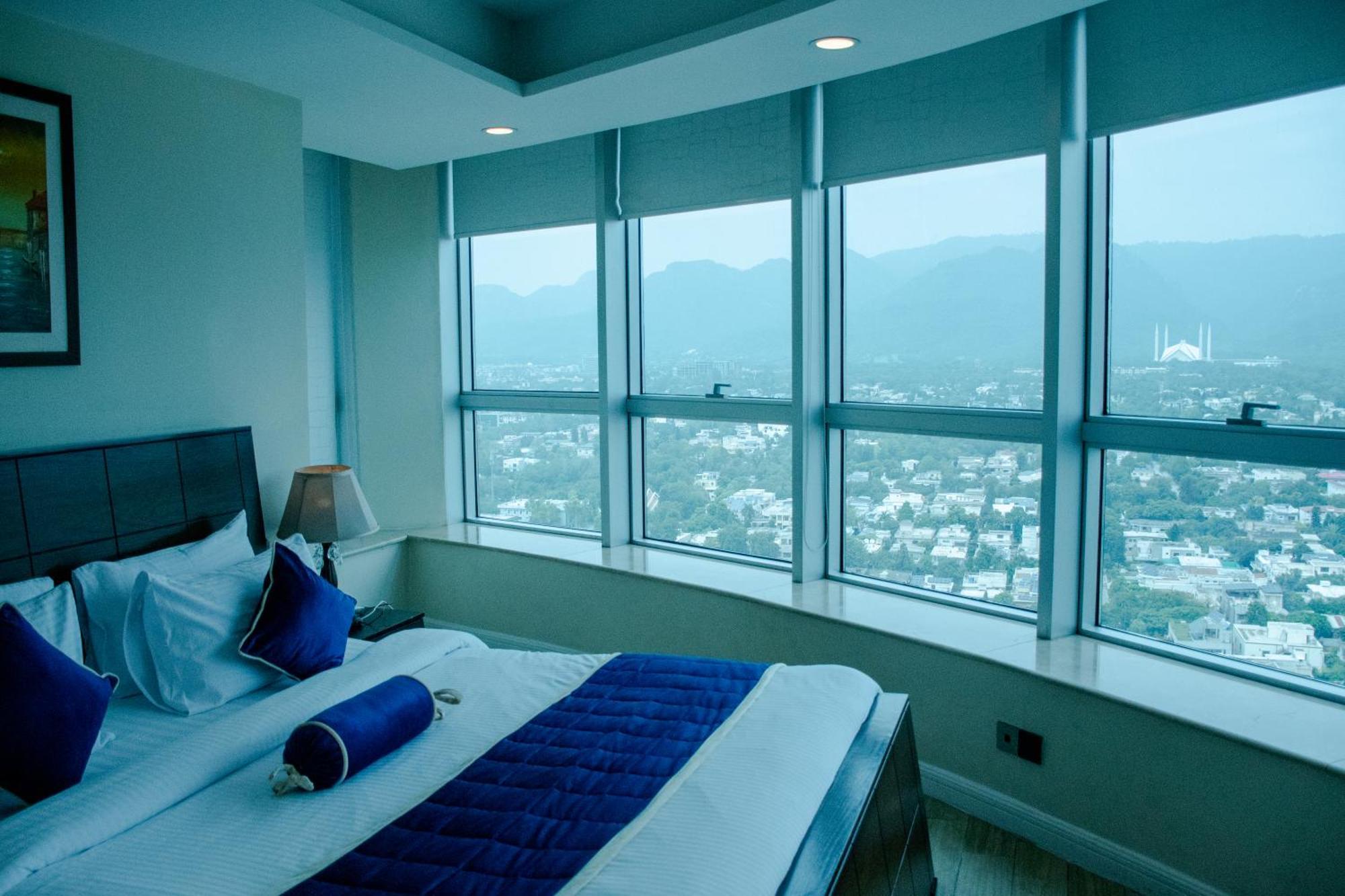 Centaurus Hotel Suites اسلام اباد المظهر الخارجي الصورة