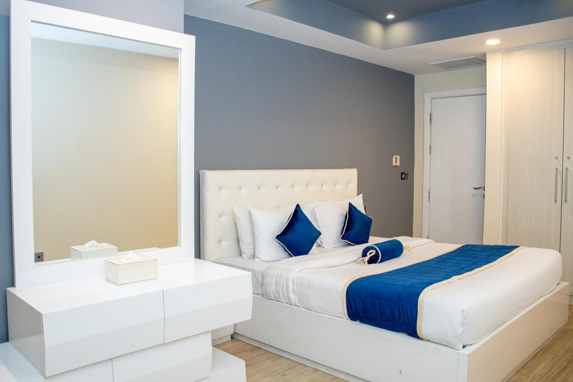Centaurus Hotel Suites اسلام اباد المظهر الخارجي الصورة