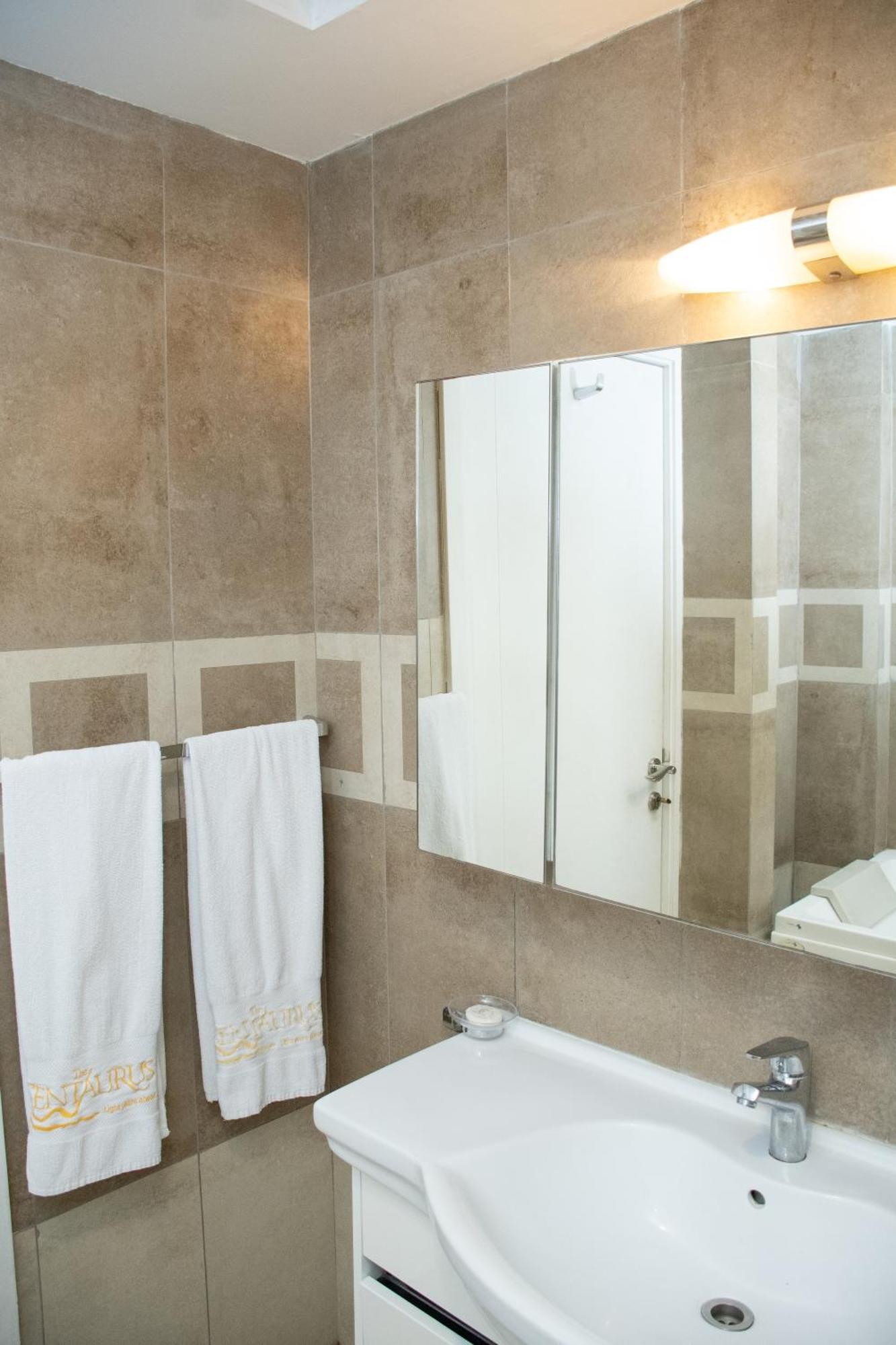 Centaurus Hotel Suites اسلام اباد المظهر الخارجي الصورة