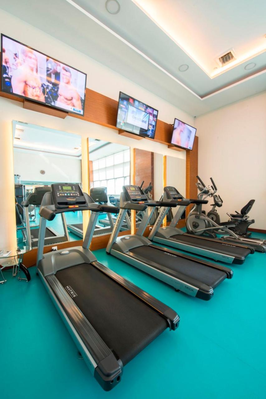 Centaurus Hotel Suites اسلام اباد المظهر الخارجي الصورة